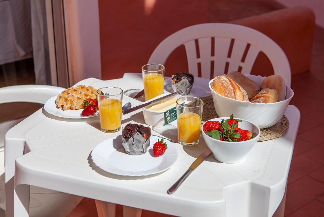 T - Casa Costa Doiro Guesthouse Лагос Екстериор снимка