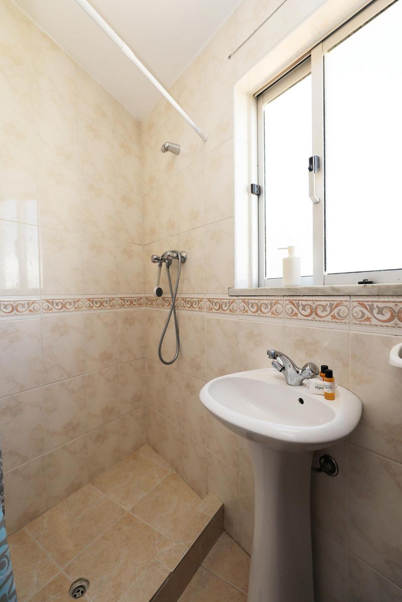 T - Casa Costa Doiro Guesthouse Лагос Стая снимка
