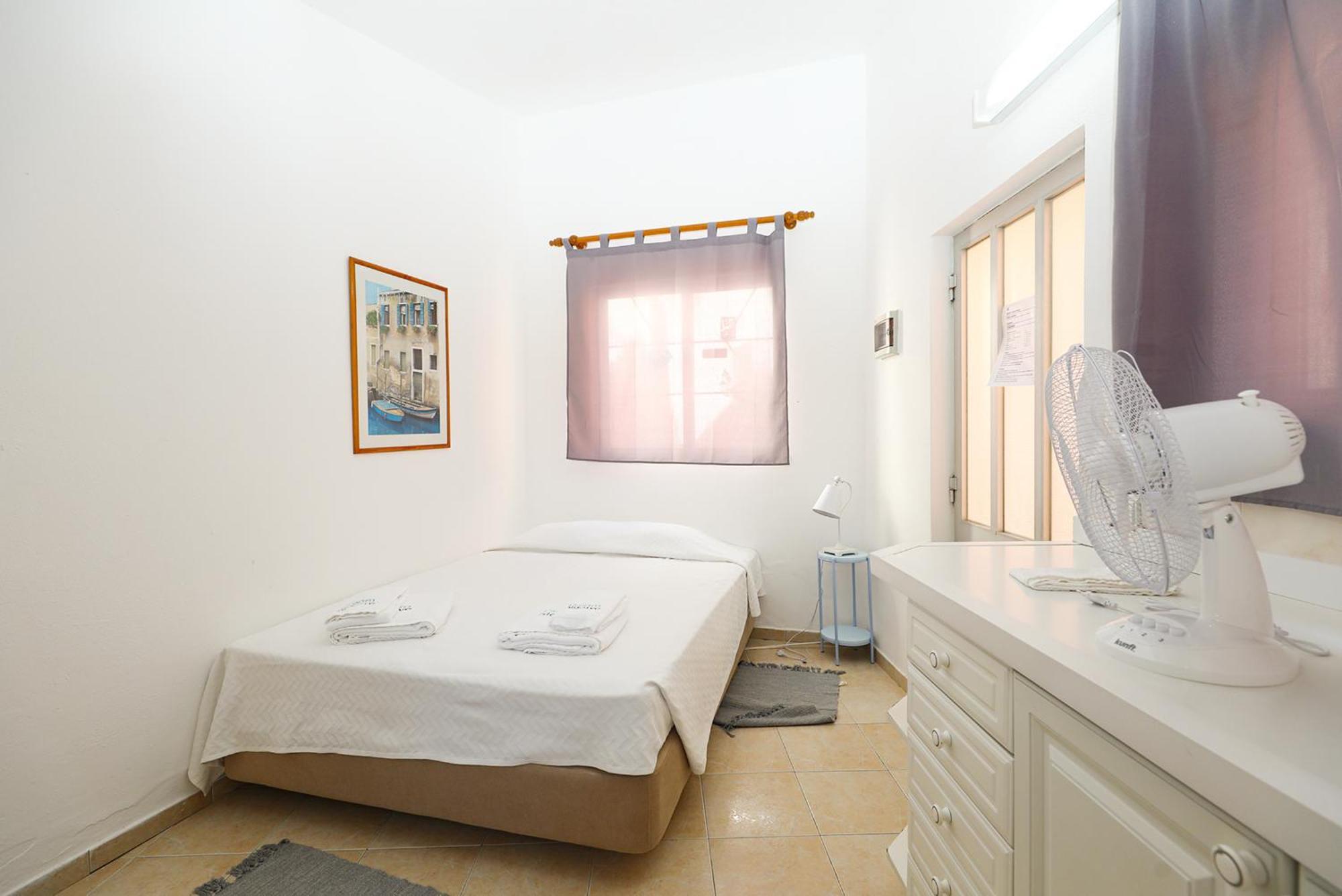T - Casa Costa Doiro Guesthouse Лагос Стая снимка